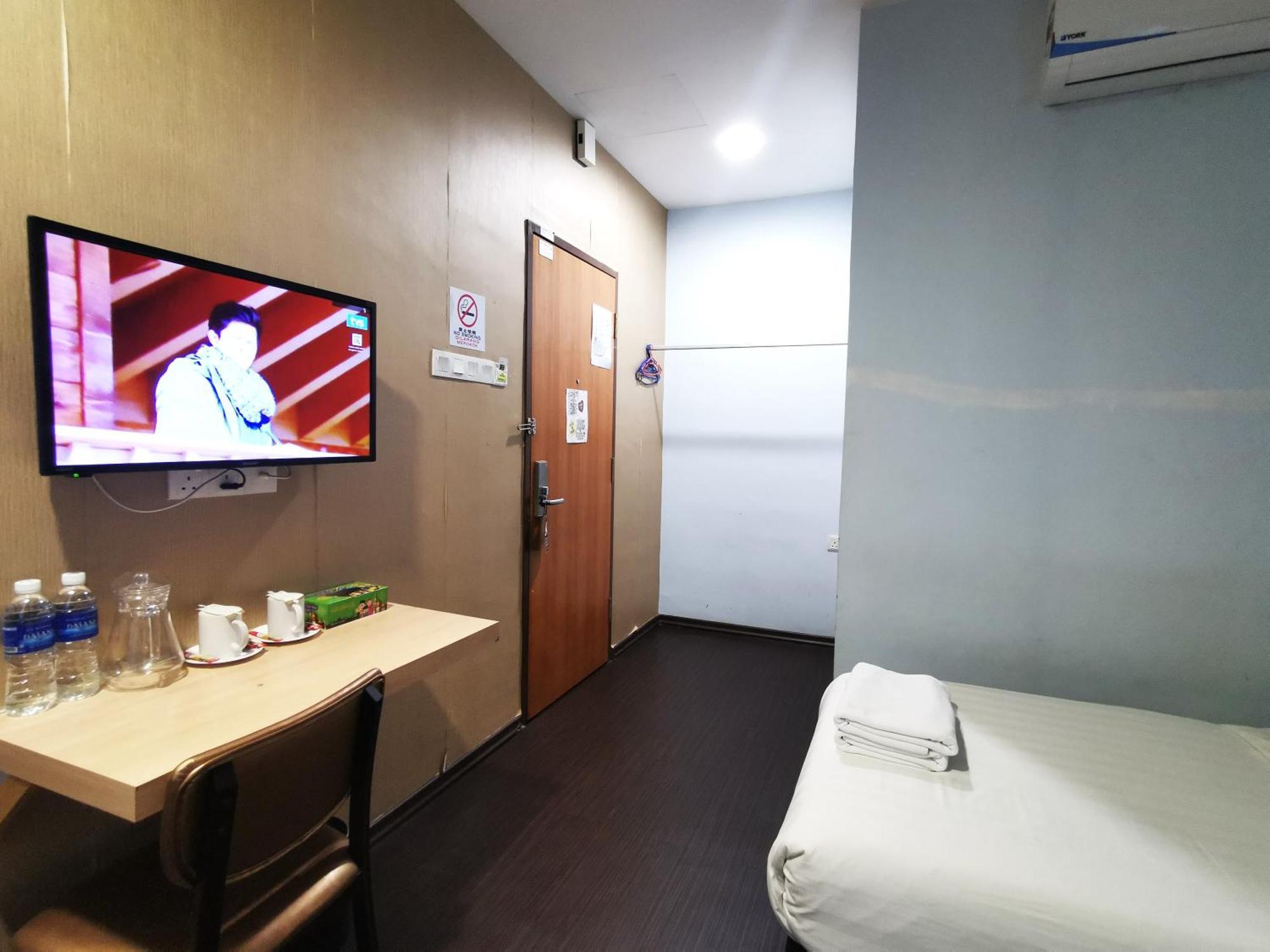 Zenz Hotel 2*